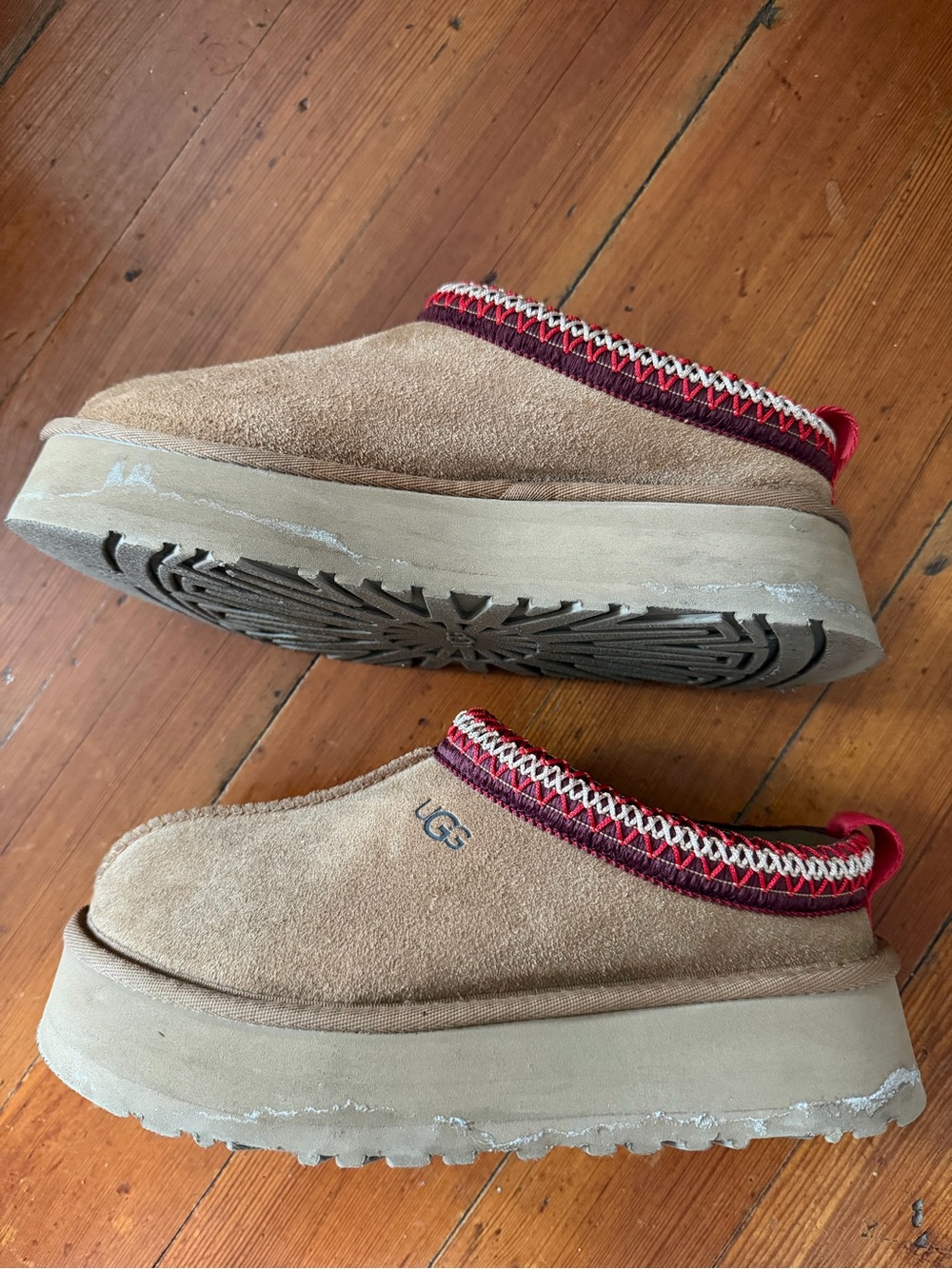 UGG Tazz II Platform Suede Slip-On Clog in Chestnut with Red Accent
